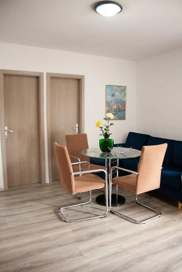 Amber In The Centar Apartment Kastela Croatia