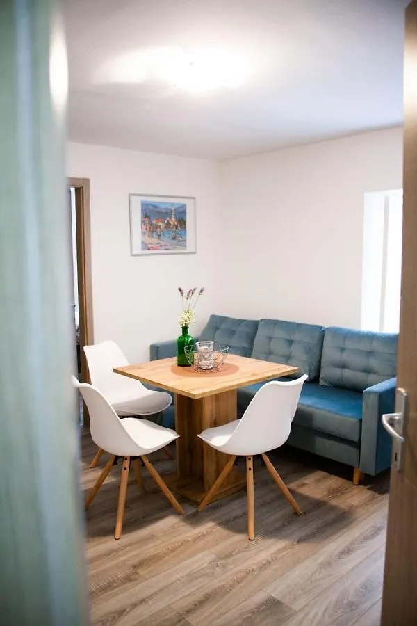 Amber In The Centar Apartment Kastela Croatia