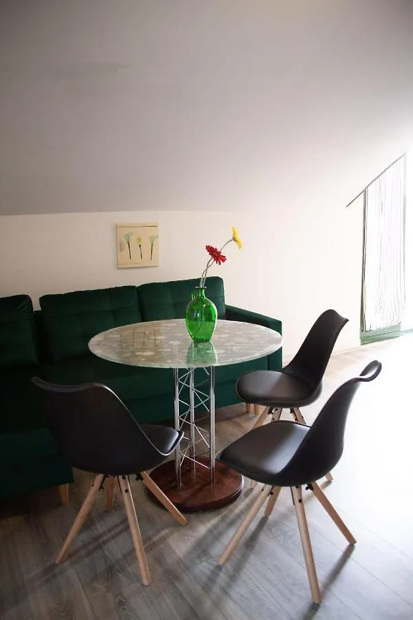 Amber In The Centar Apartment Kastela