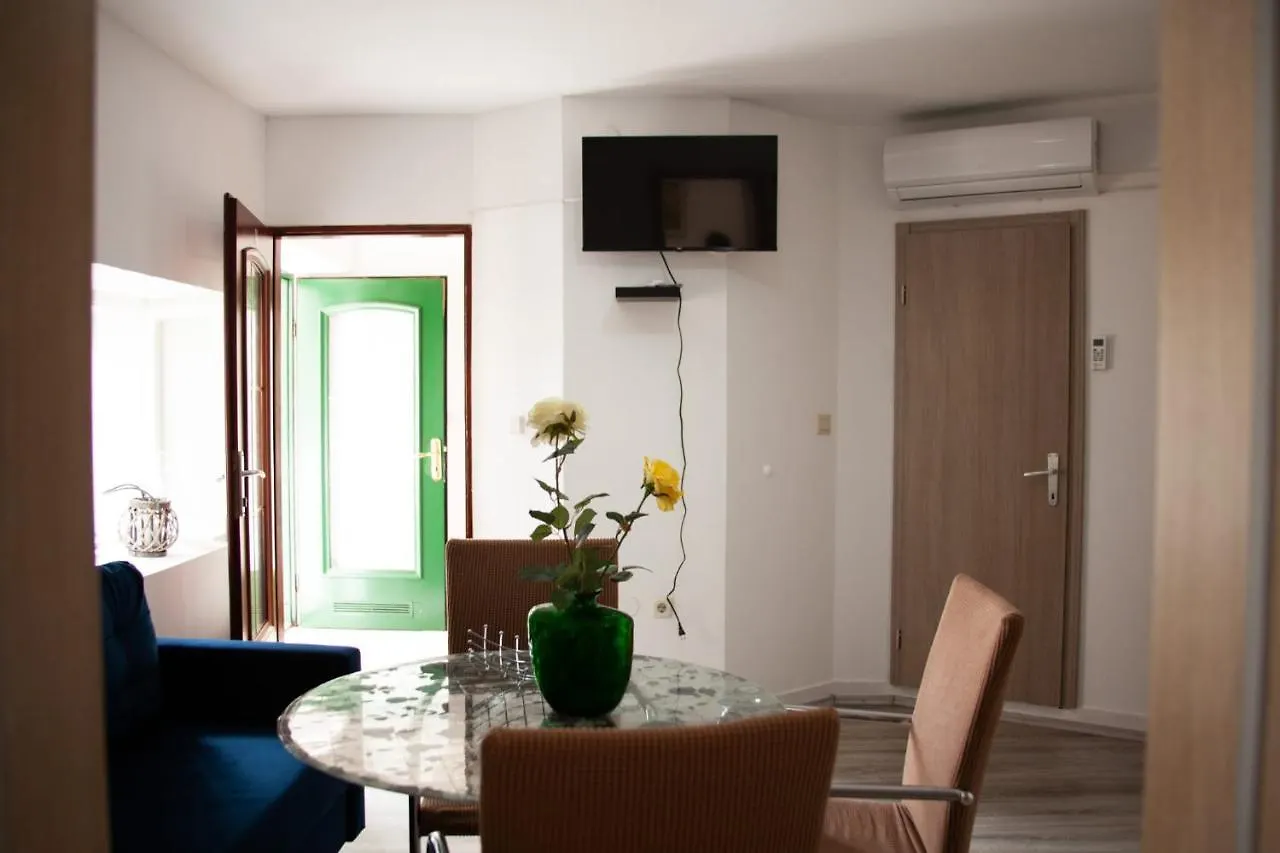 Amber In The Centar Apartment Kastela Croatia